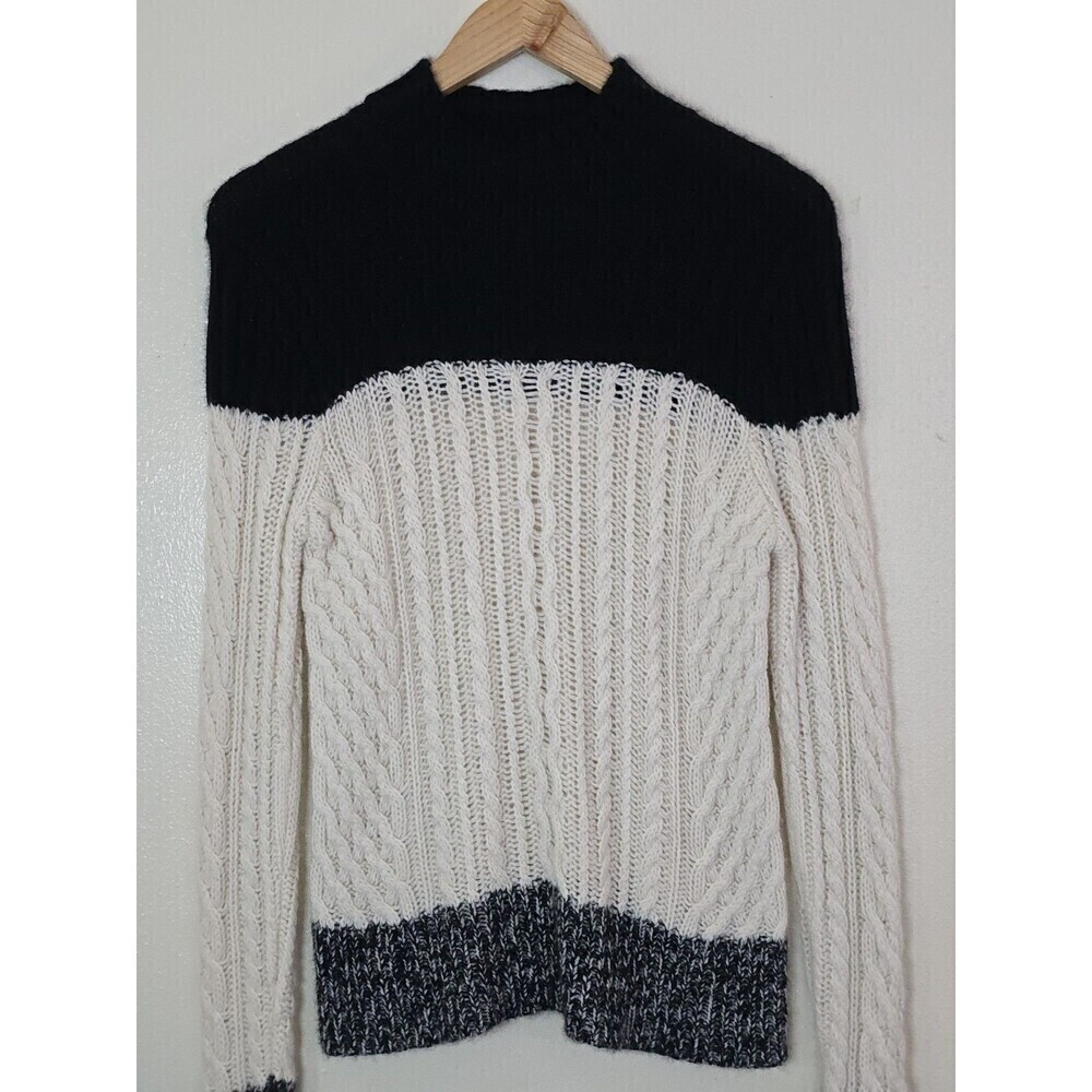 AQUA Cashmere Black Cream Colorblock Cable Knit Turtleneck Sweater Medium - Picture 6 of 10